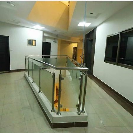 Hotel Multan Continental Buitenkant foto