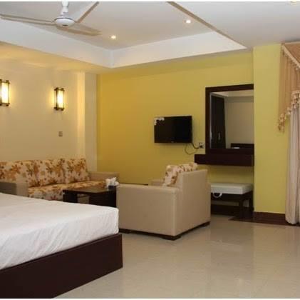 Hotel Multan Continental Buitenkant foto